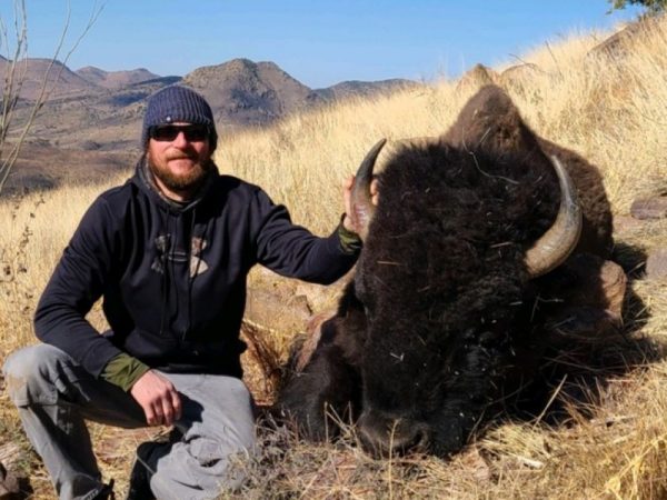 buffalo hunting trips